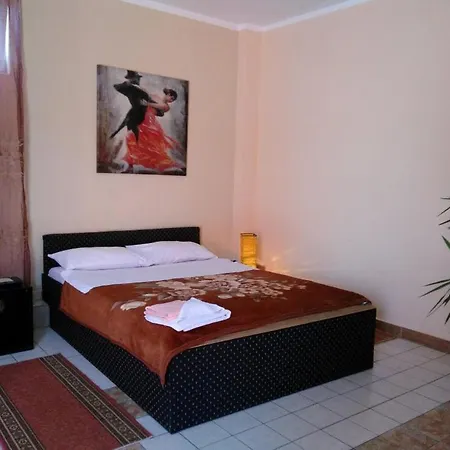 Prenociste Ruza Kragujevac