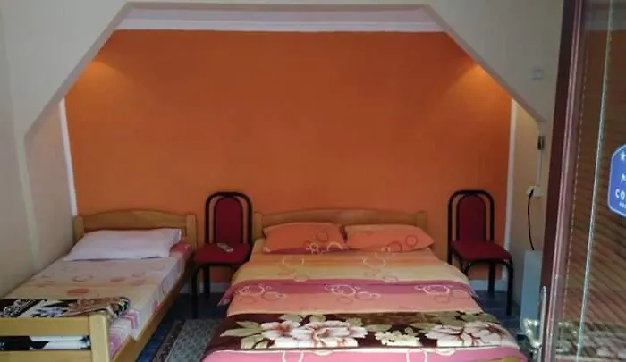 Lejlighed Prenociste Ruza *